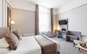 Comfort Hotel le Saint Claude Peronne Centre